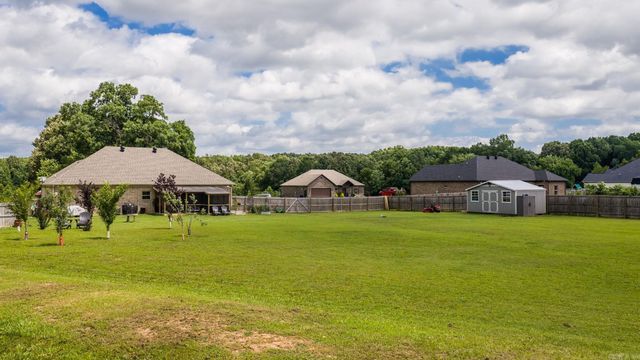 21 Marthas Field Drive, Greenbrier, AR 72058