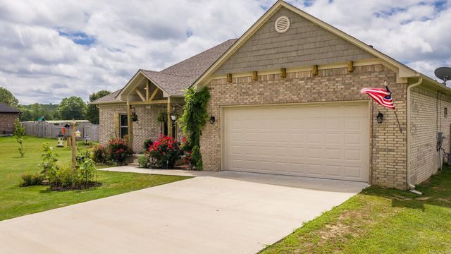 21 Marthas Field Drive, Greenbrier, AR 72058