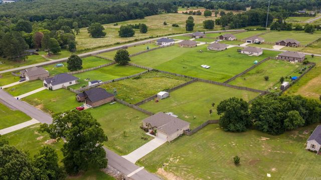 21 Marthas Field Drive, Greenbrier, AR 72058