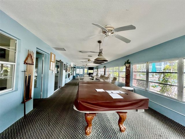 2050 NE 39th Street 207, Lighthouse Point, FL 33064