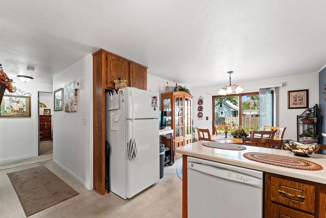 1022 COPPENS ROAD, Green Bay, WI 54303