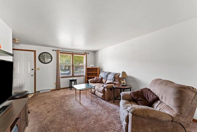 1022 COPPENS ROAD, Green Bay, WI 54303