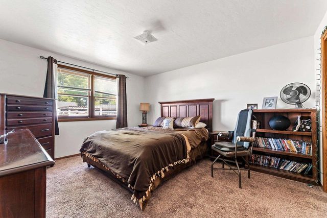 1022 COPPENS ROAD, Green Bay, WI 54303