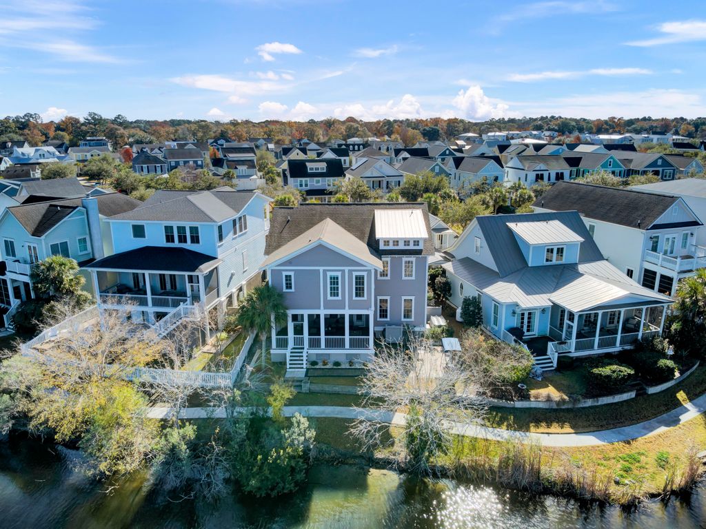 1615 Paradise Lake Drive, Mount Pleasant, SC 29464