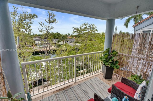 2404 NE 135th Street 2404, North Miami, FL 33181