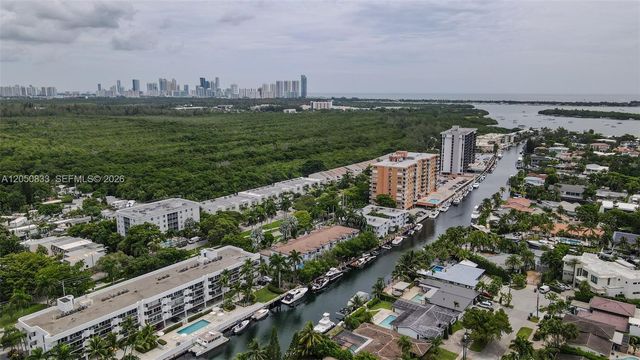 2404 NE 135th Street 2404, North Miami, FL 33181