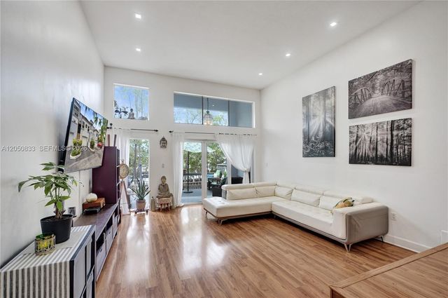 2404 NE 135th Street 2404, North Miami, FL 33181