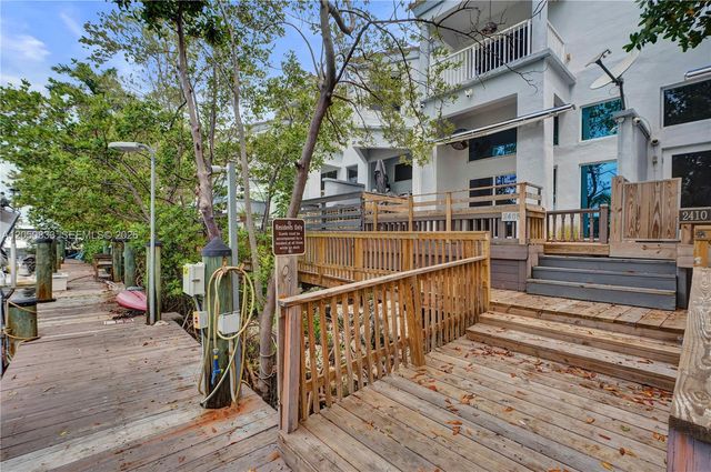 2404 NE 135th Street 2404, North Miami, FL 33181