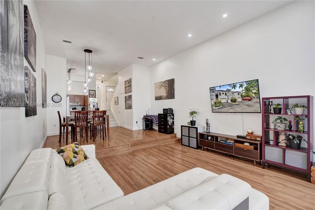 2404 NE 135th Street 2404, North Miami, FL 33181