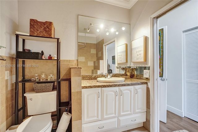2404 NE 135th Street 2404, North Miami, FL 33181