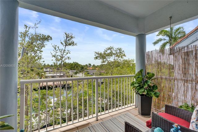 2404 NE 135th Street 2404, North Miami, FL 33181