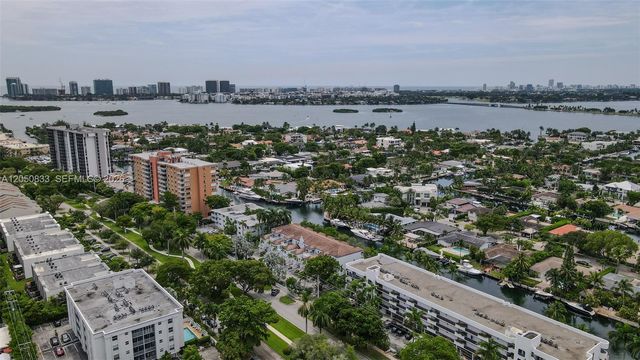 2404 NE 135th Street 2404, North Miami, FL 33181