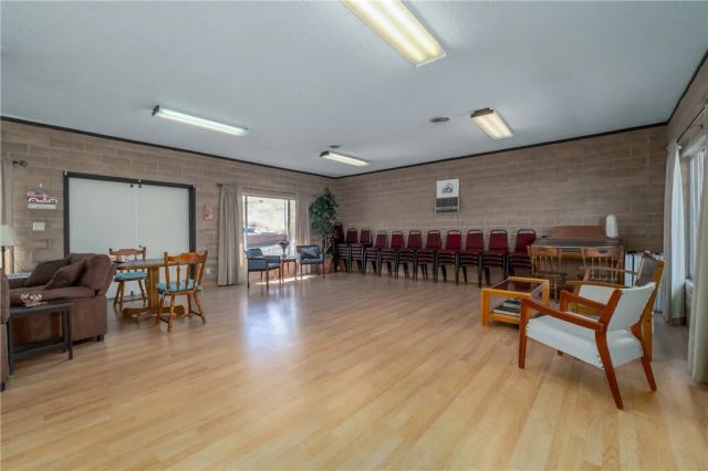 1025 Martin 2, Lakeport, CA 95453