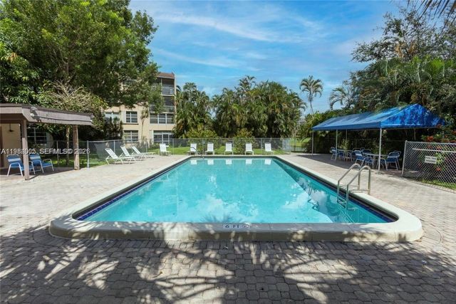 9430 Live Oak Place 407, Davie, FL 33324