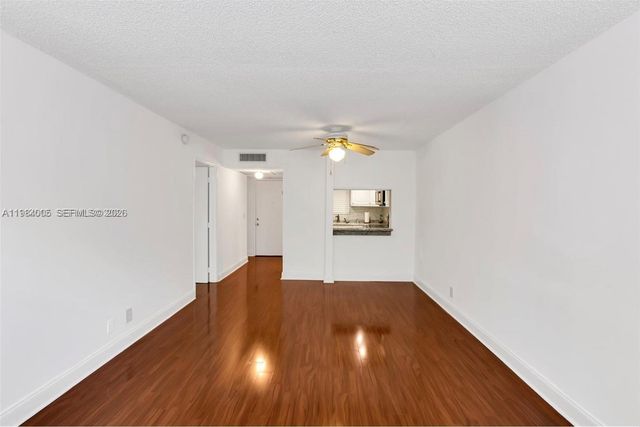 9430 Live Oak Place 407, Davie, FL 33324