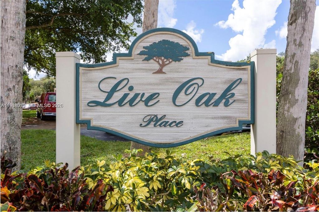 9430 Live Oak Place 407, Davie, FL 33324