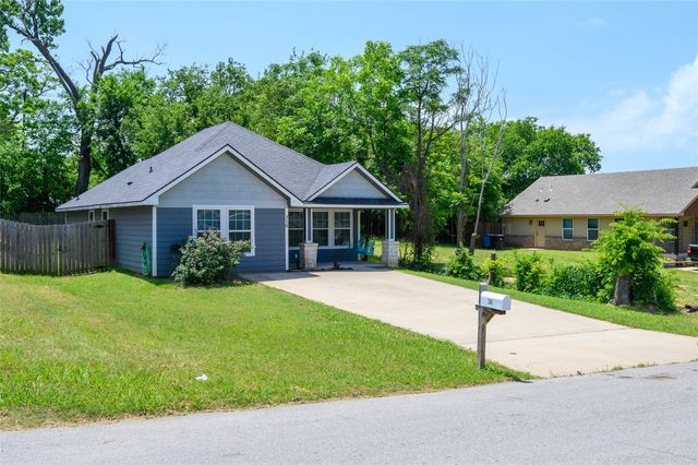 318 E Munson Street, Denison, TX 75021