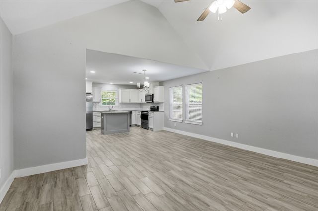 318 E Munson Street, Denison, TX 75021