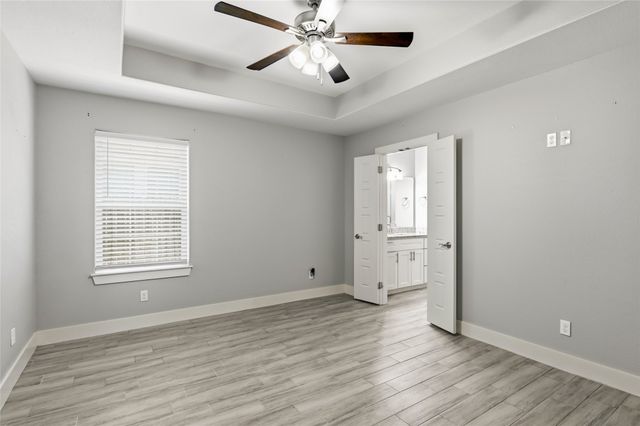 318 E Munson Street, Denison, TX 75021