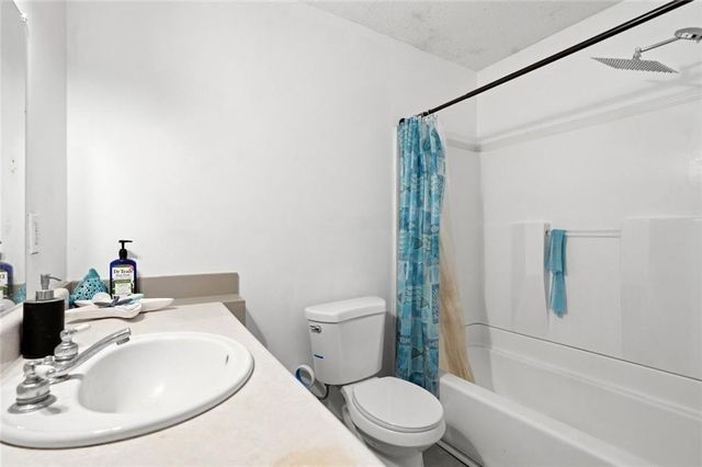 1814 Oak Branch Way, Loganville, GA 30052