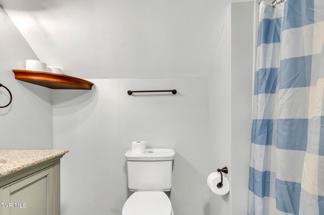 323 Sequoyah Drive, Kingsport, TN 37660