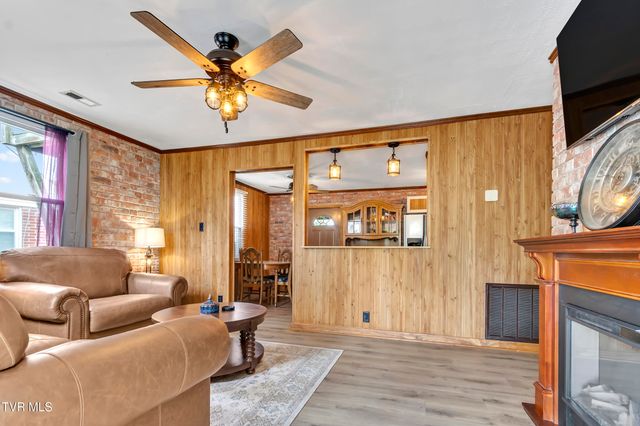 323 Sequoyah Drive, Kingsport, TN 37660