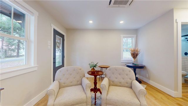 101 East Bryan, Brenham, TX 77833