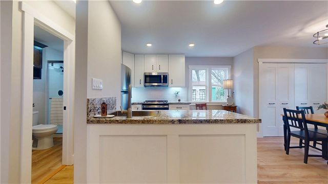 101 East Bryan, Brenham, TX 77833