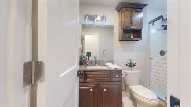 101 East Bryan, Brenham, TX 77833