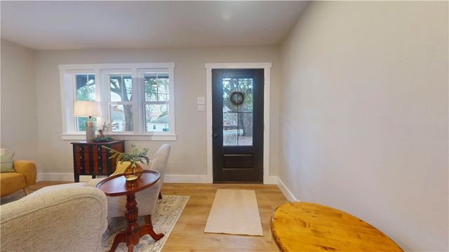 101 East Bryan, Brenham, TX 77833