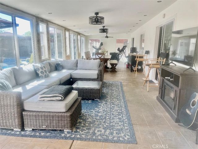 1426 E Tam O Shanter, Ontario, CA 91761