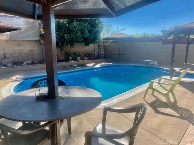 1426 E Tam O Shanter, Ontario, CA 91761