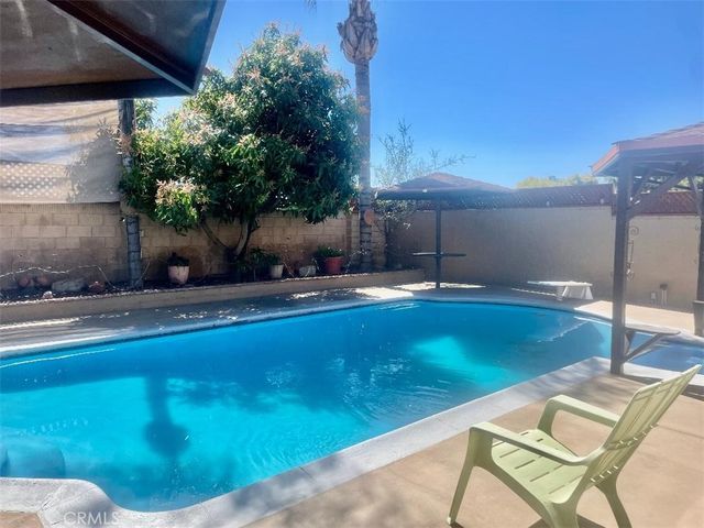 1426 E Tam O Shanter, Ontario, CA 91761