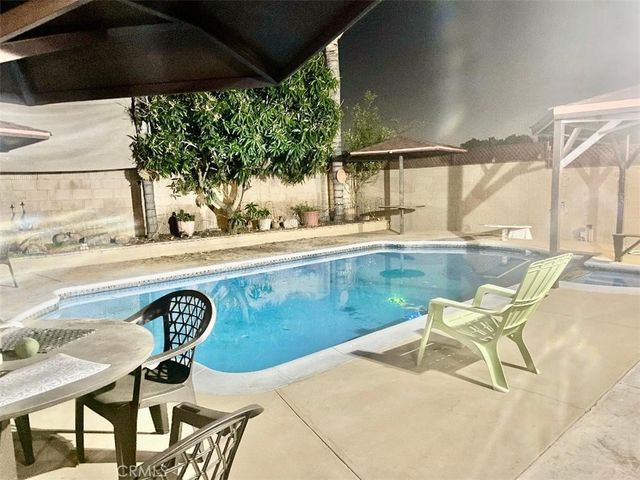 1426 E Tam O Shanter, Ontario, CA 91761