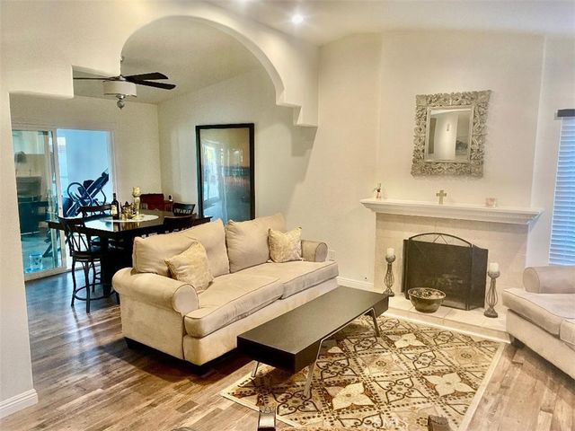 1426 E Tam O Shanter, Ontario, CA 91761