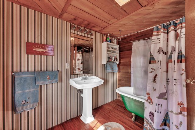 149 Princeton Avenue, Hollister, MO 65672