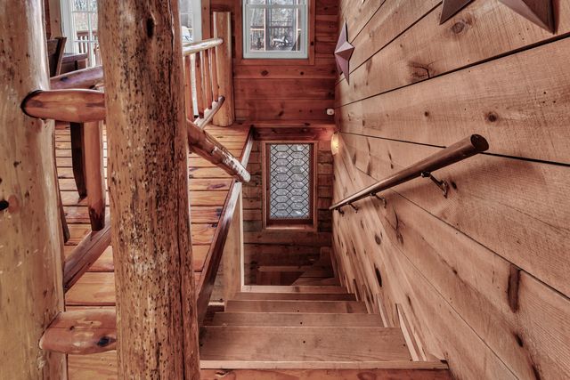 149 Princeton Avenue, Hollister, MO 65672