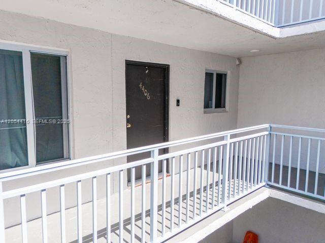 9917 W Okeechobee Road 3306, Hialeah Gardens, FL 33016