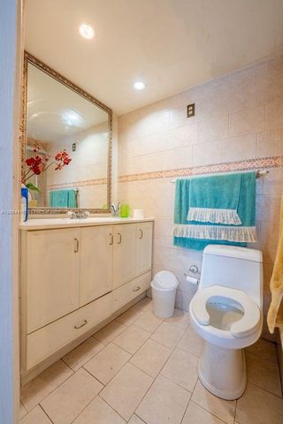 9917 W Okeechobee Road 3306, Hialeah Gardens, FL 33016