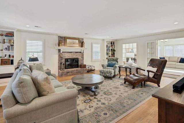 7340 CORNUTA LN, Germantown, TN 38138