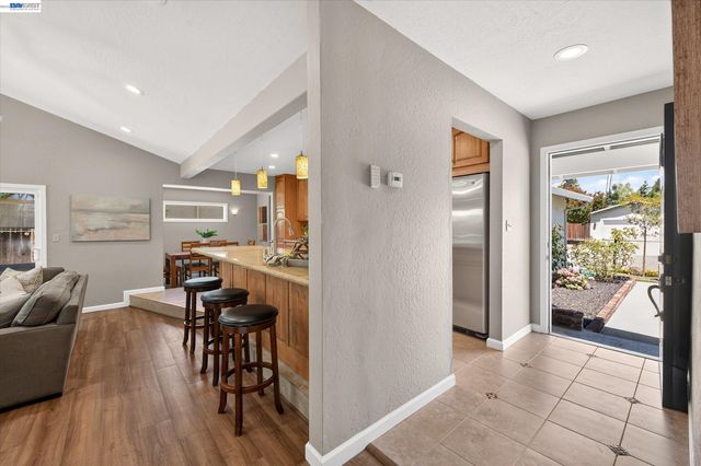 4634 Klamath Ct, Pleasanton, CA 94566