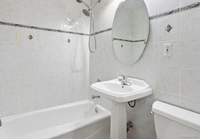 22-61 46th Street, Astoria, NY 11105