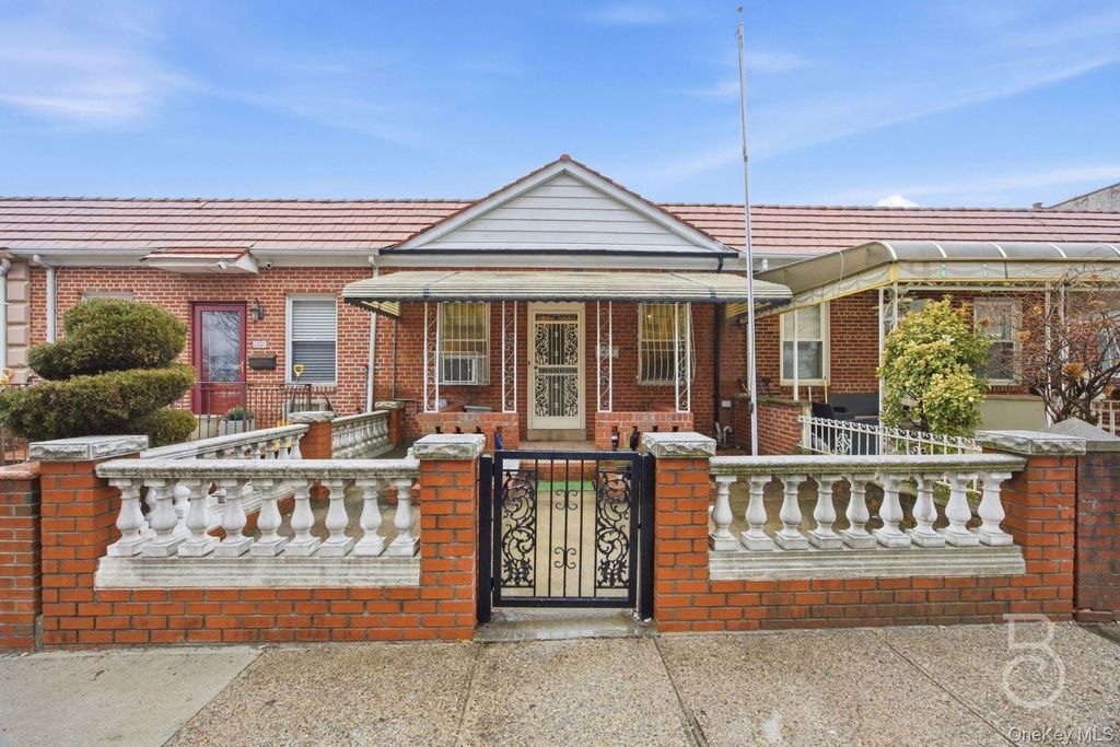 22-61 46th Street, Astoria, NY 11105