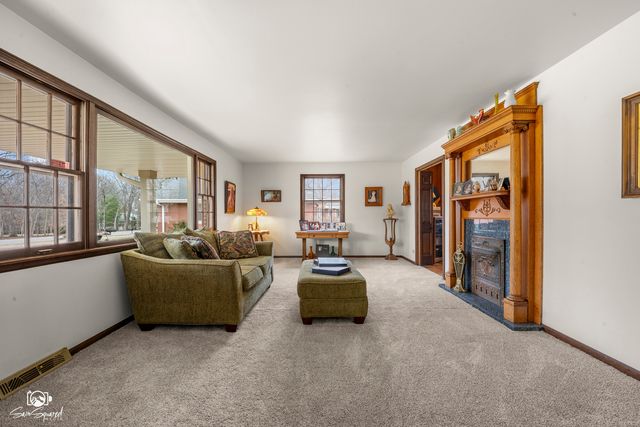 506 Timberline Drive, Joliet, IL 60431