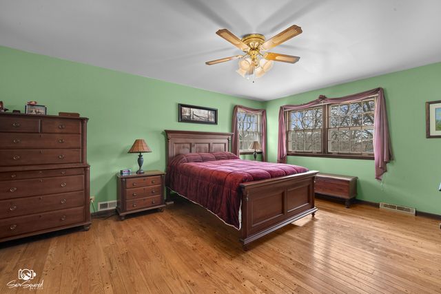 506 Timberline Drive, Joliet, IL 60431