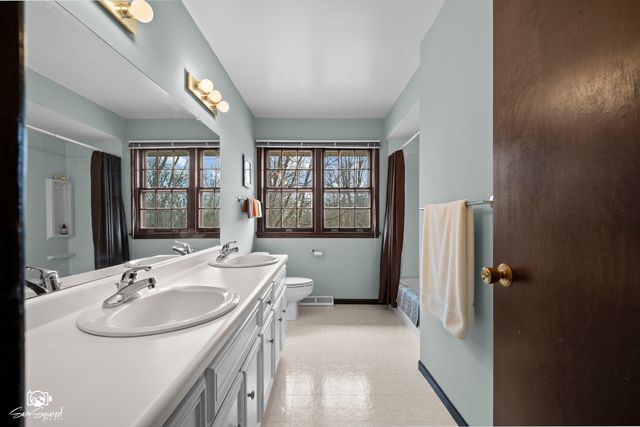 506 Timberline Drive, Joliet, IL 60431