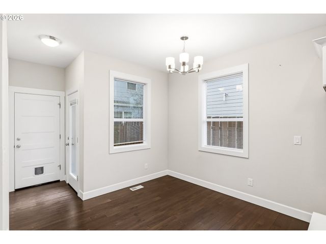 8209 Se 69TH Ave, Portland, OR 97206