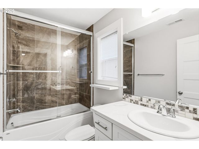 8209 Se 69TH Ave, Portland, OR 97206