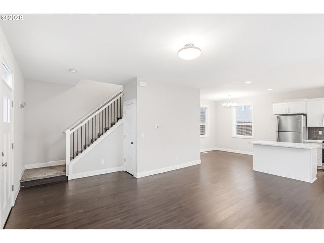 8209 Se 69TH Ave, Portland, OR 97206