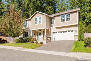 3707 SE Chesterton Drive, Port Orchard, WA 98366